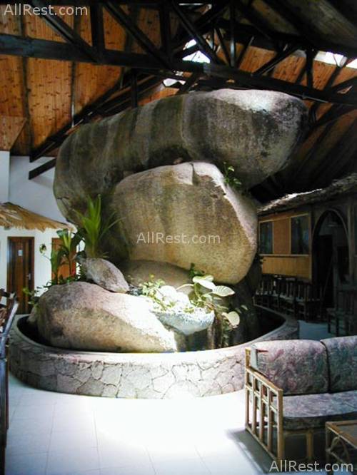 Black Parrot Suites Superior 15